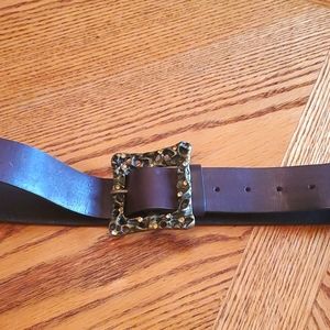 Women's leather belt